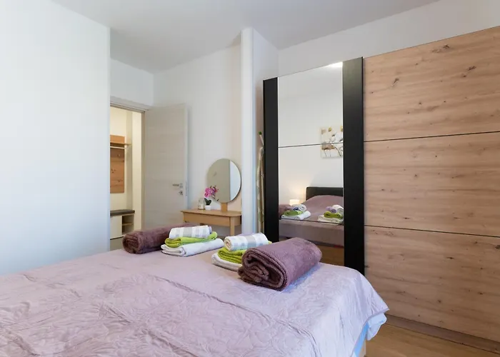 Lejlighed Gold With Free Parking Pula